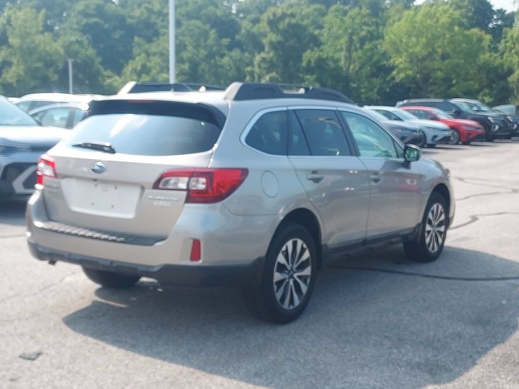 Used 2017 Subaru Outback 2.5i Limited AWD/4WD image 5