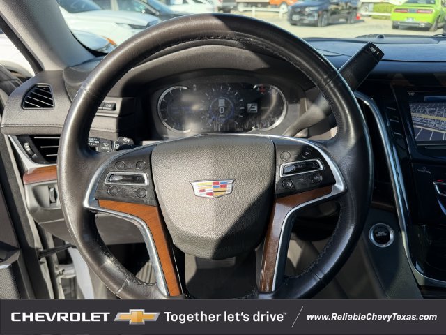 Used 2019 Cadillac Escalade ESV Premium Luxury AWD/4WD image 13