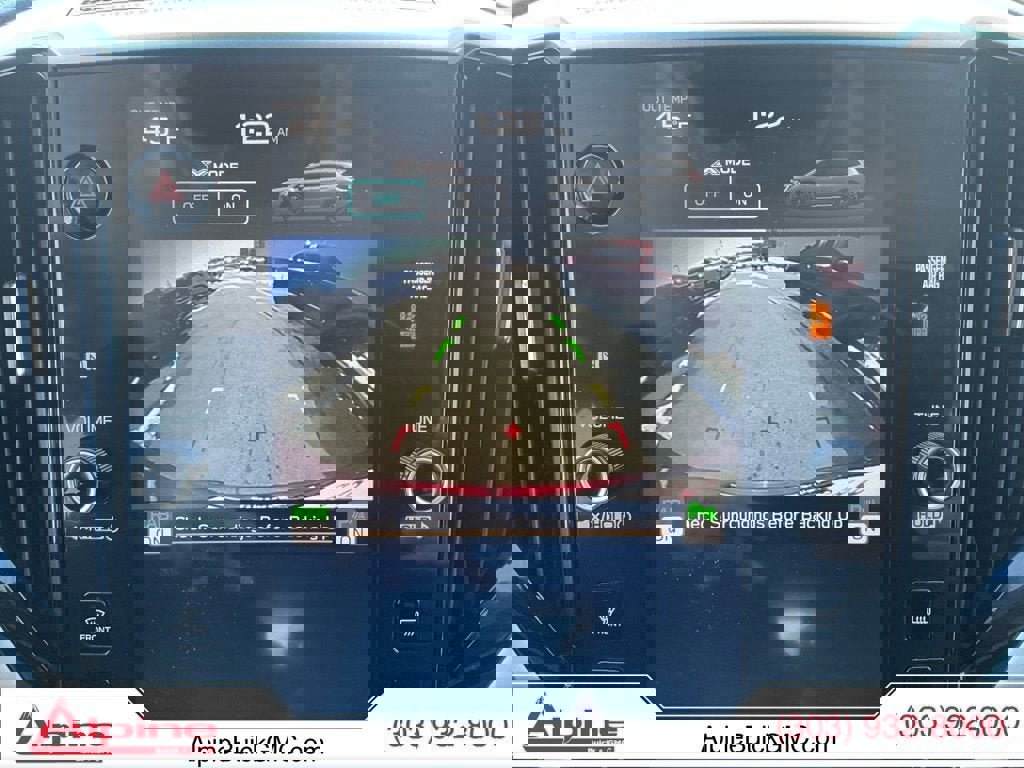 Used 2024 Subaru Ascent Premium w/ Convenience Package image 17