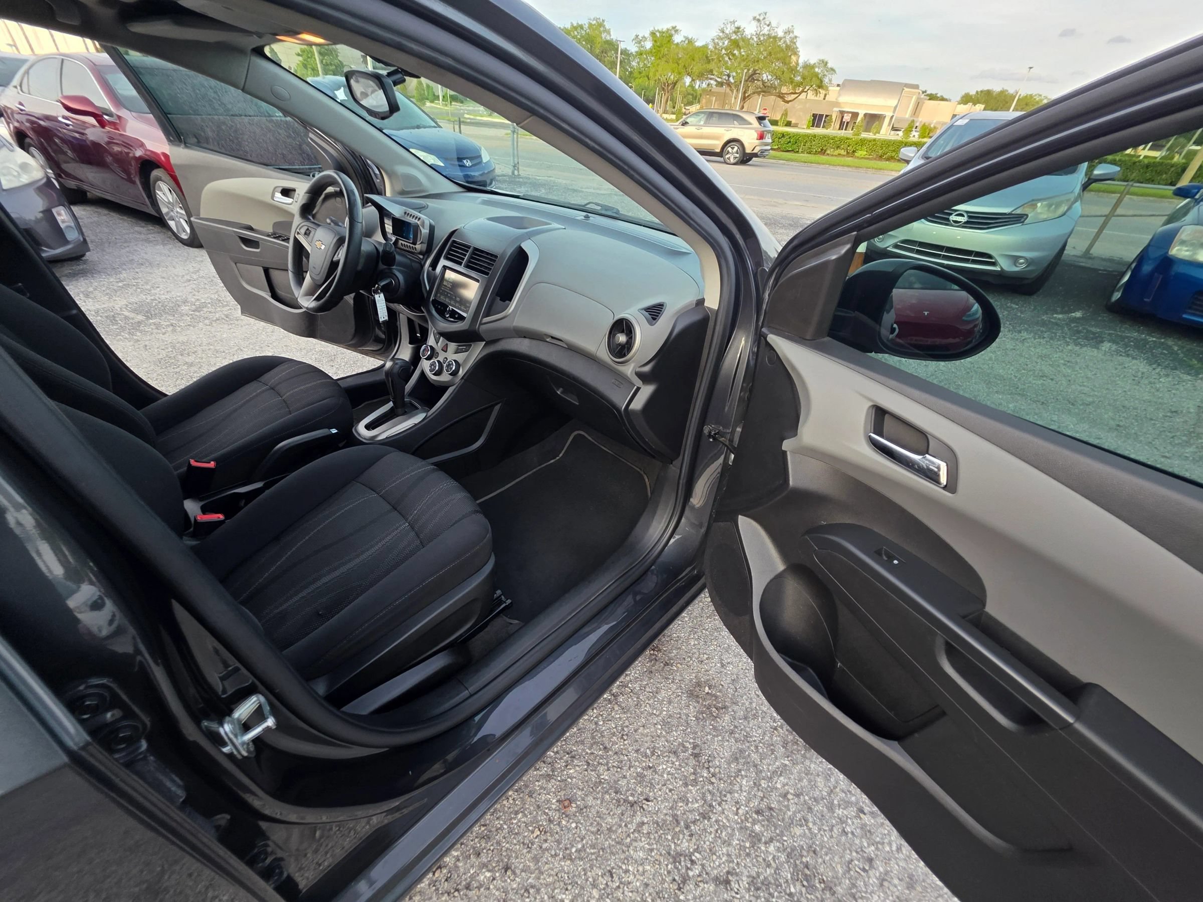 Used 2016 Chevrolet Sonic LT FWD image 19
