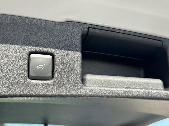 New 2026 Ford Escape ST-Line image 33