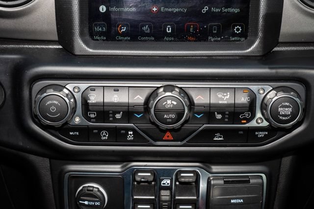 Used 2022 Jeep Wrangler Unlimited Sport w/ Sun And Sound Package AWD/4WD image 19