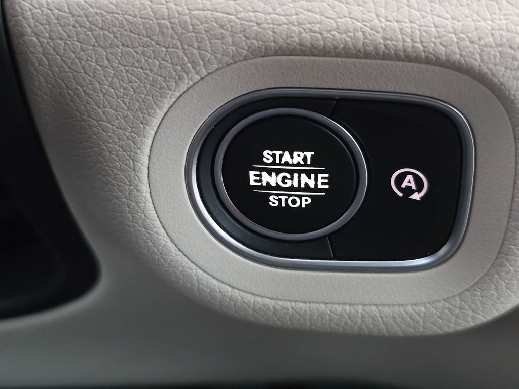 Used 2020 Mercedes-Benz GLE 350 4MATIC image 35