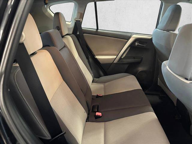 Used 2015 Toyota RAV4 XLE FWD image 11