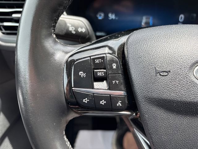 Used 2025 Ford Escape Platinum AWD/4WD image 11