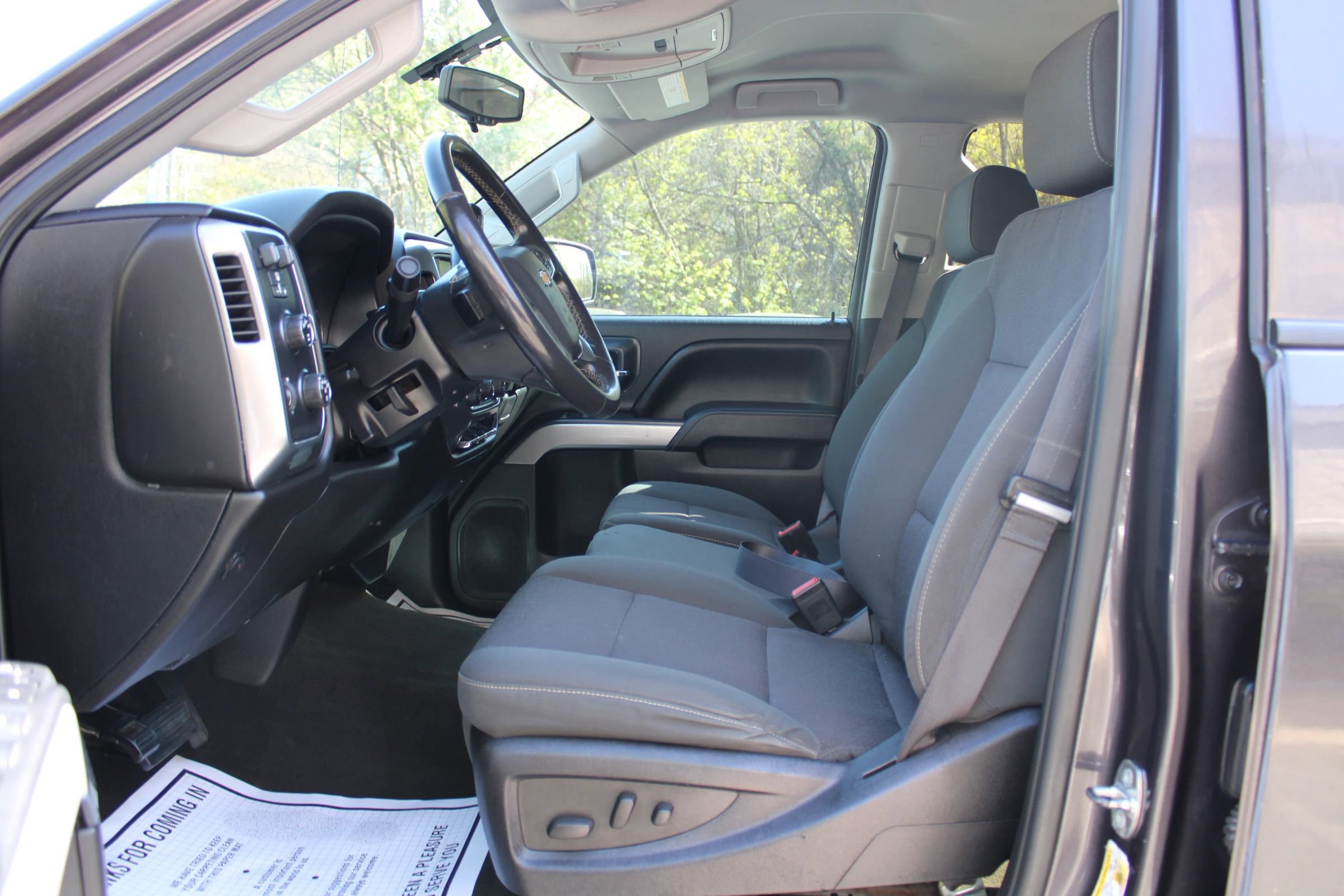 Used 2016 Chevrolet Silverado 2500 LT w/ LT Convenience Package image 18