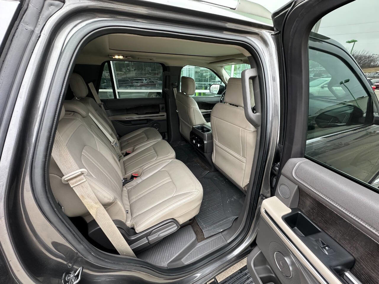 Used 2018 Ford Expedition Limited w/ Equipment Group 302A image 12