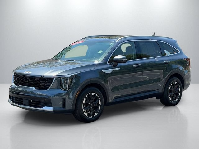 Used 2024 Kia Sorento S w/ Panoramic Sunroof Package FWD image 5