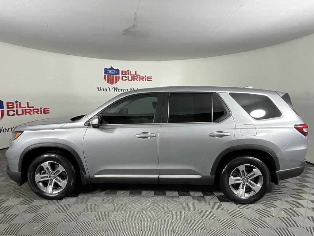 Used 2024 Honda Pilot EX-L image 6