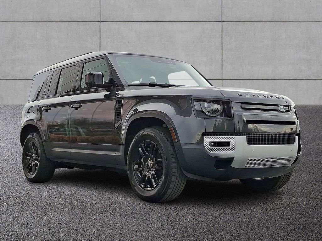 Used 2025 Land Rover Defender 110 S image 3