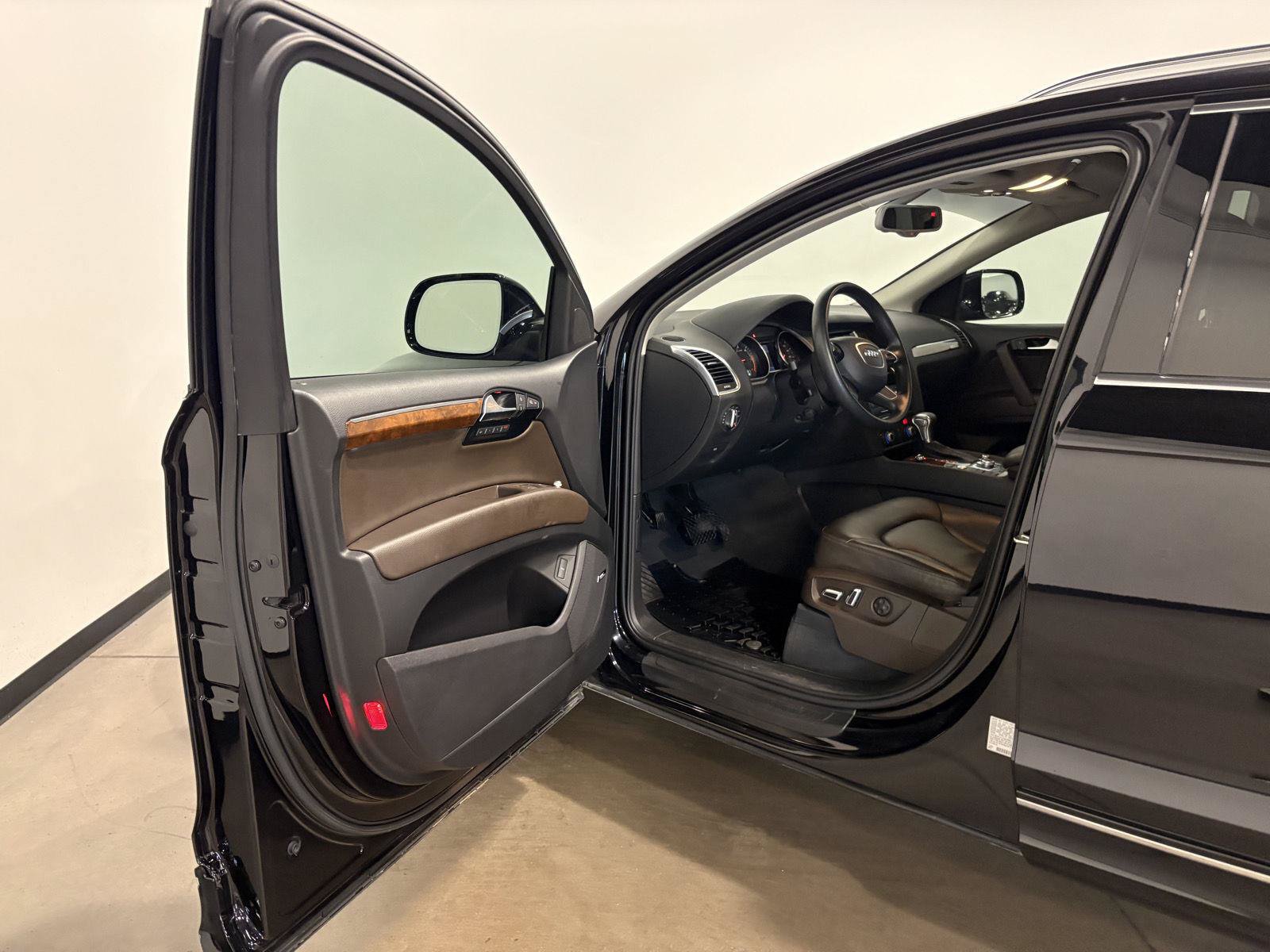 Used 2015 Audi Q7 TDI Premium Plus AWD/4WD image 9