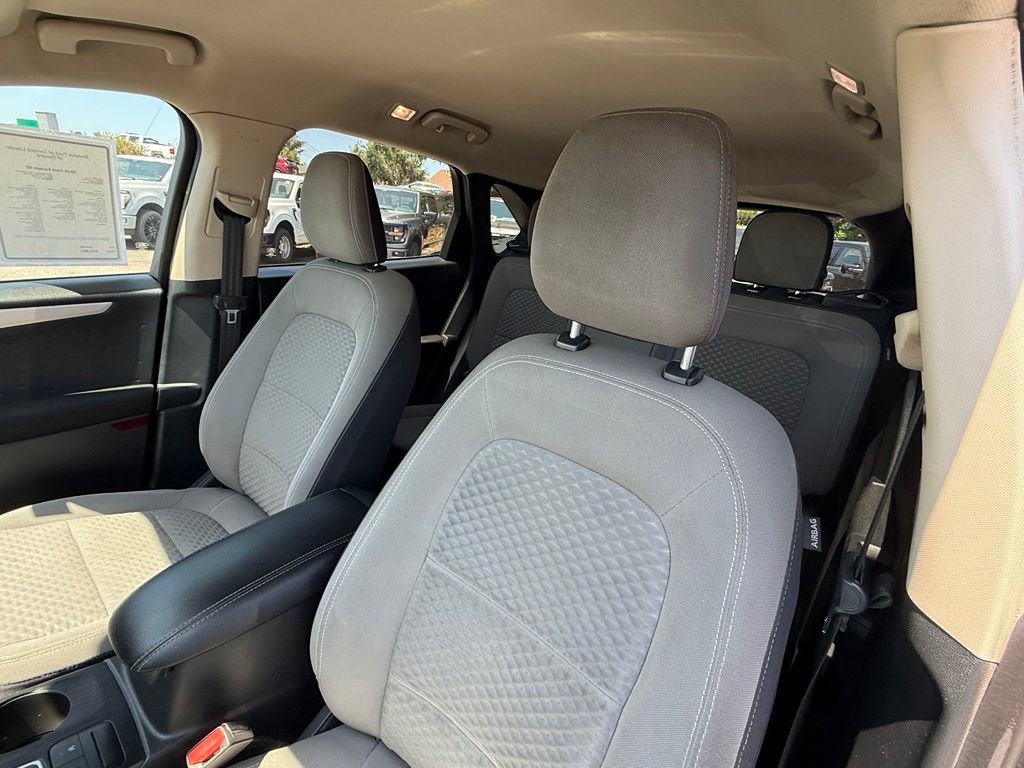Used 2020 Ford Escape SE FWD image 19