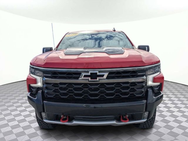 Used 2024 Chevrolet Silverado 1500 ZR2 image 9