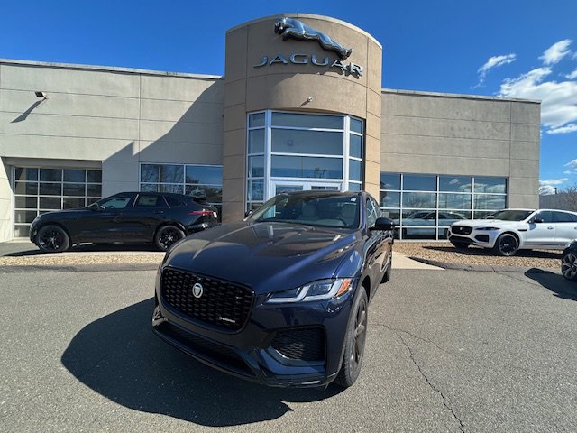 New 2025 Jaguar F-PACE R-Dynamic S image 1