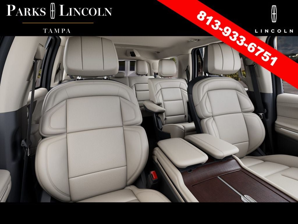 New 2027 Lincoln Navigator Premiere RWD image 10