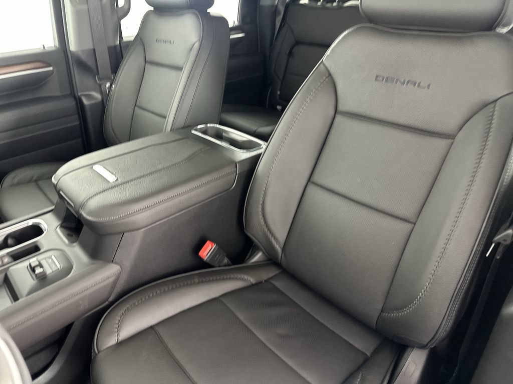 New 2026 GMC Sierra 2500 Denali w/ Denali Reserve Package AWD/4WD image 22