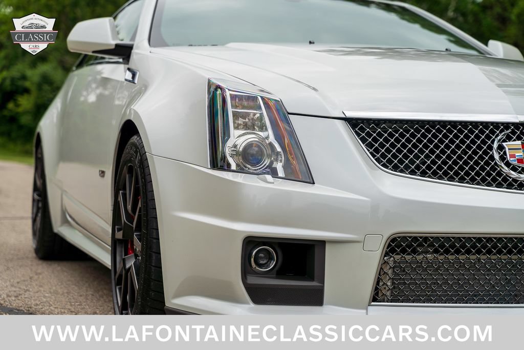 Used 2015 Cadillac CTS V RWD image 21