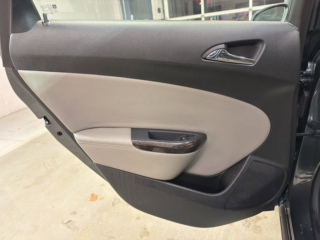 Used 2017 Buick Verano Sport Touring image 29
