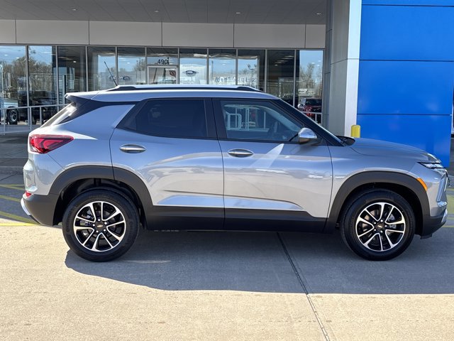 New 2026 Chevrolet TrailBlazer LT w/ Convenience Package image 2
