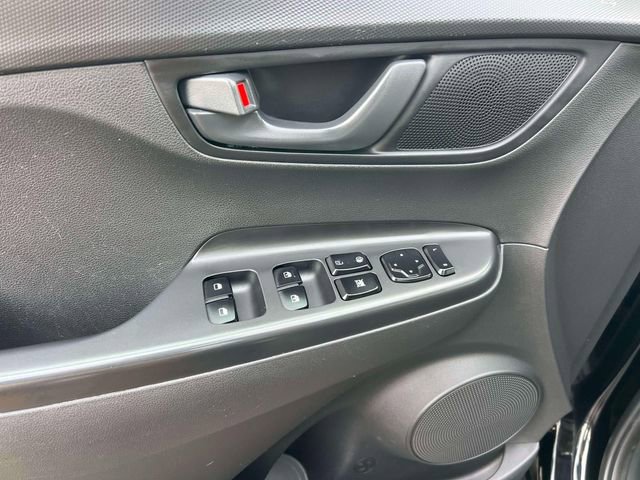 Certified 2023 Hyundai Kona SEL image 17