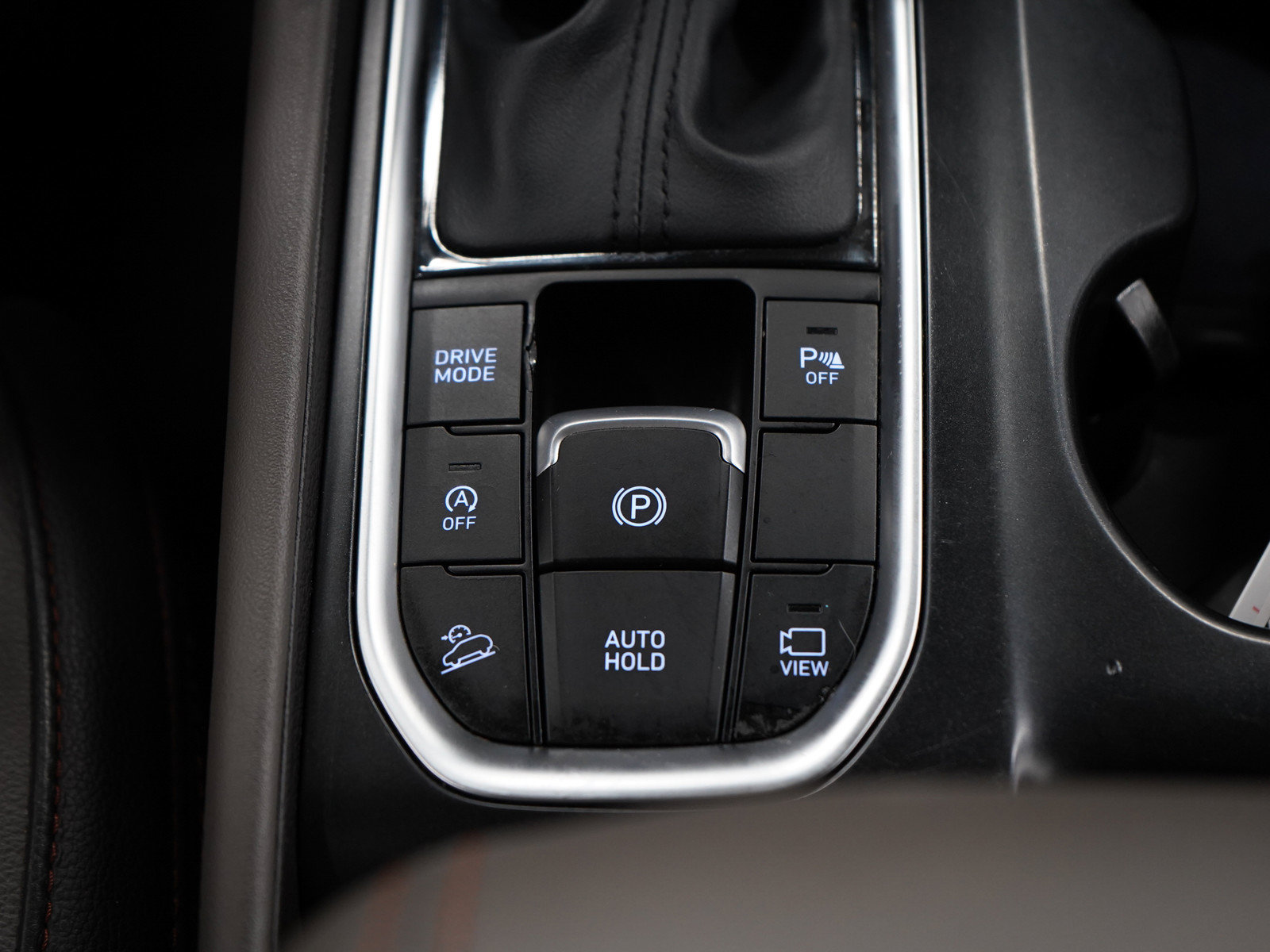 Used 2020 Hyundai Santa Fe Limited AWD/4WD image 21
