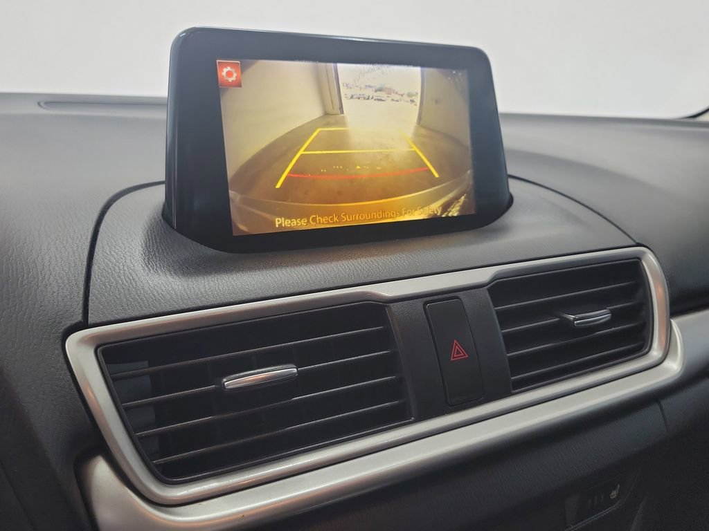 Used 2017 MAZDA MAZDA3 Touring image 29