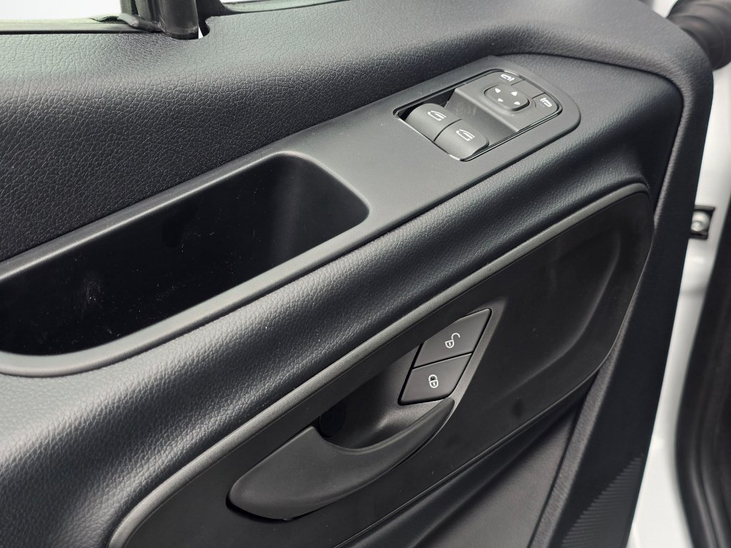 New 2026 Mercedes-Benz Sprinter 2500 image 26