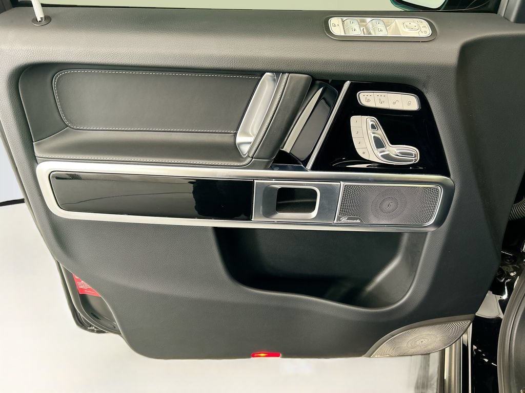Used 2025 Mercedes-Benz G 550 image 23