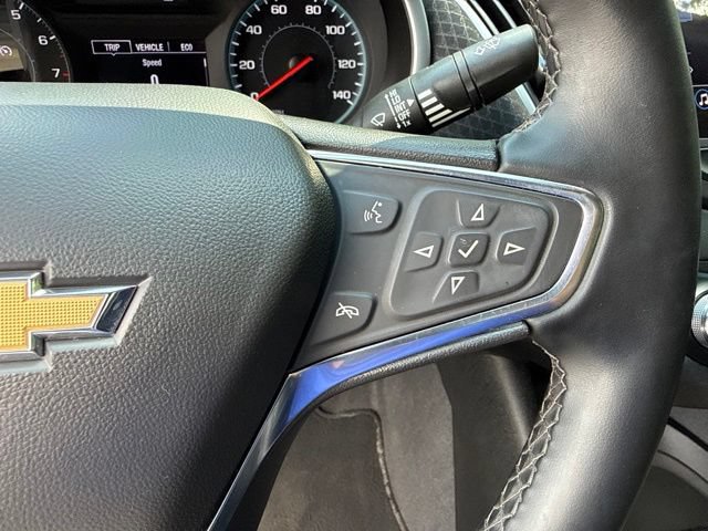 Used 2025 Chevrolet Malibu RS FWD image 14