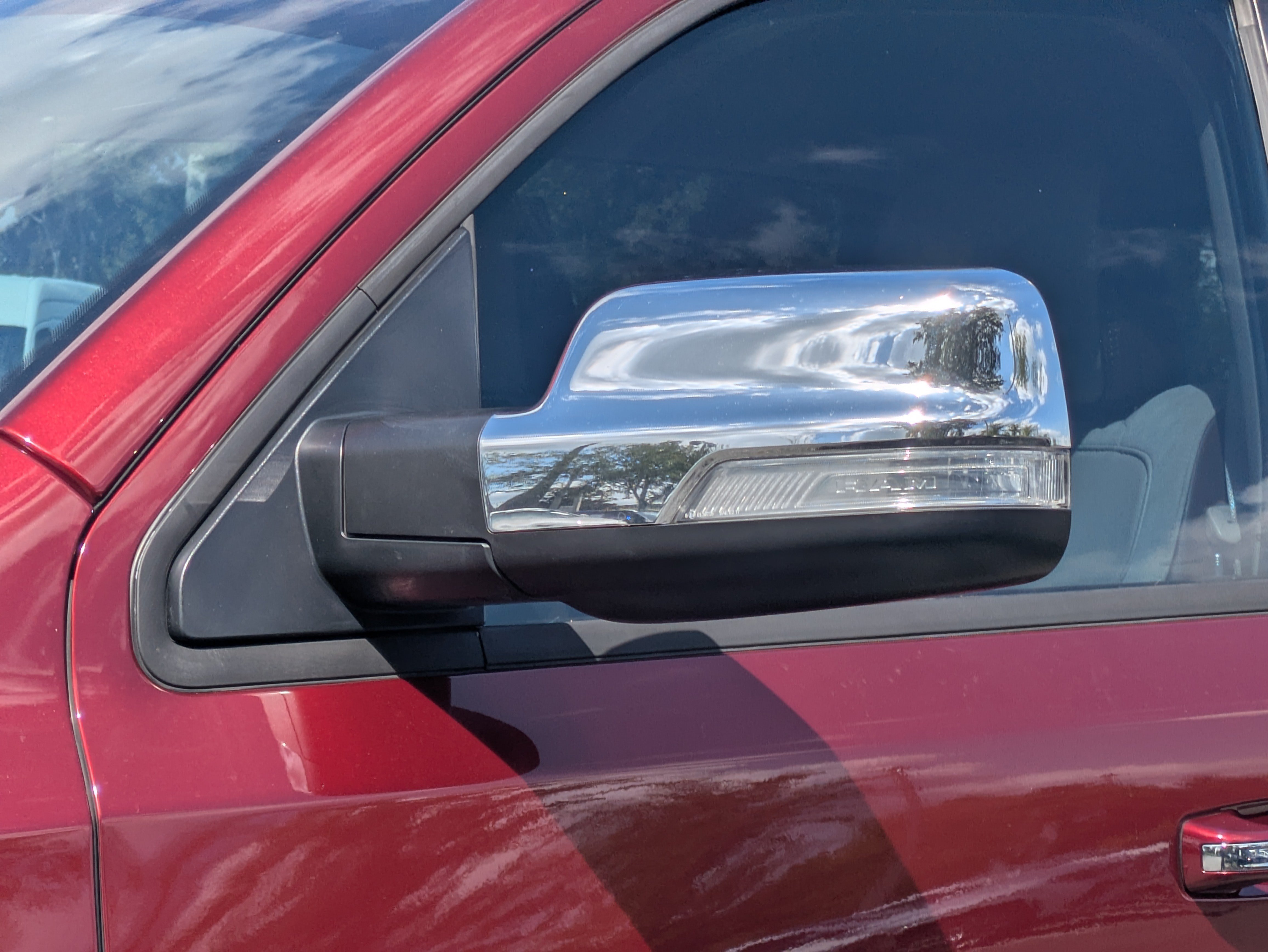 Used 2021 RAM 1500 Laramie RWD image 11