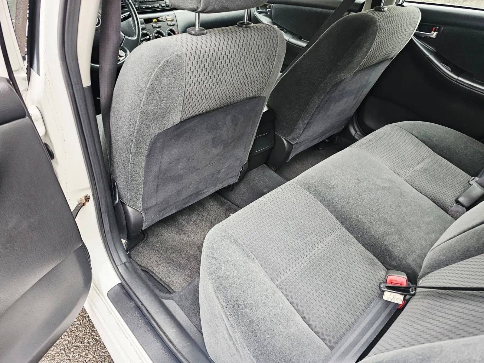 Used 2006 Toyota Corolla S image 10