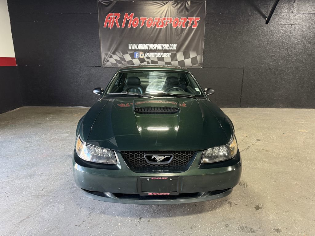Used 2001 Ford Mustang GT RWD image 2