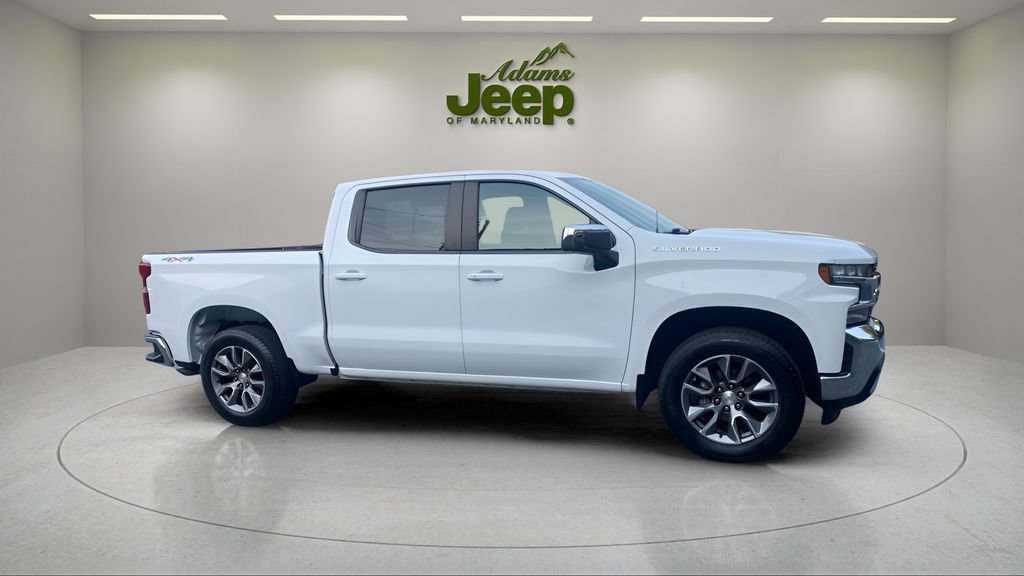Used 2022 Chevrolet Silverado 1500 LT AWD/4WD image 11