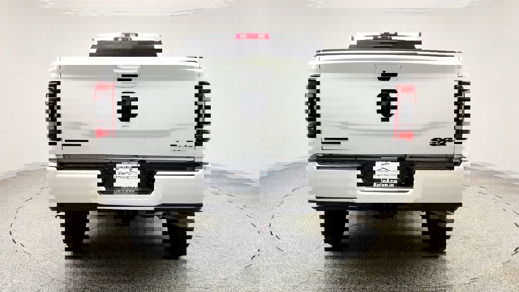 Used 2024 RAM 2500 Big Horn w/ Night Edition image 6