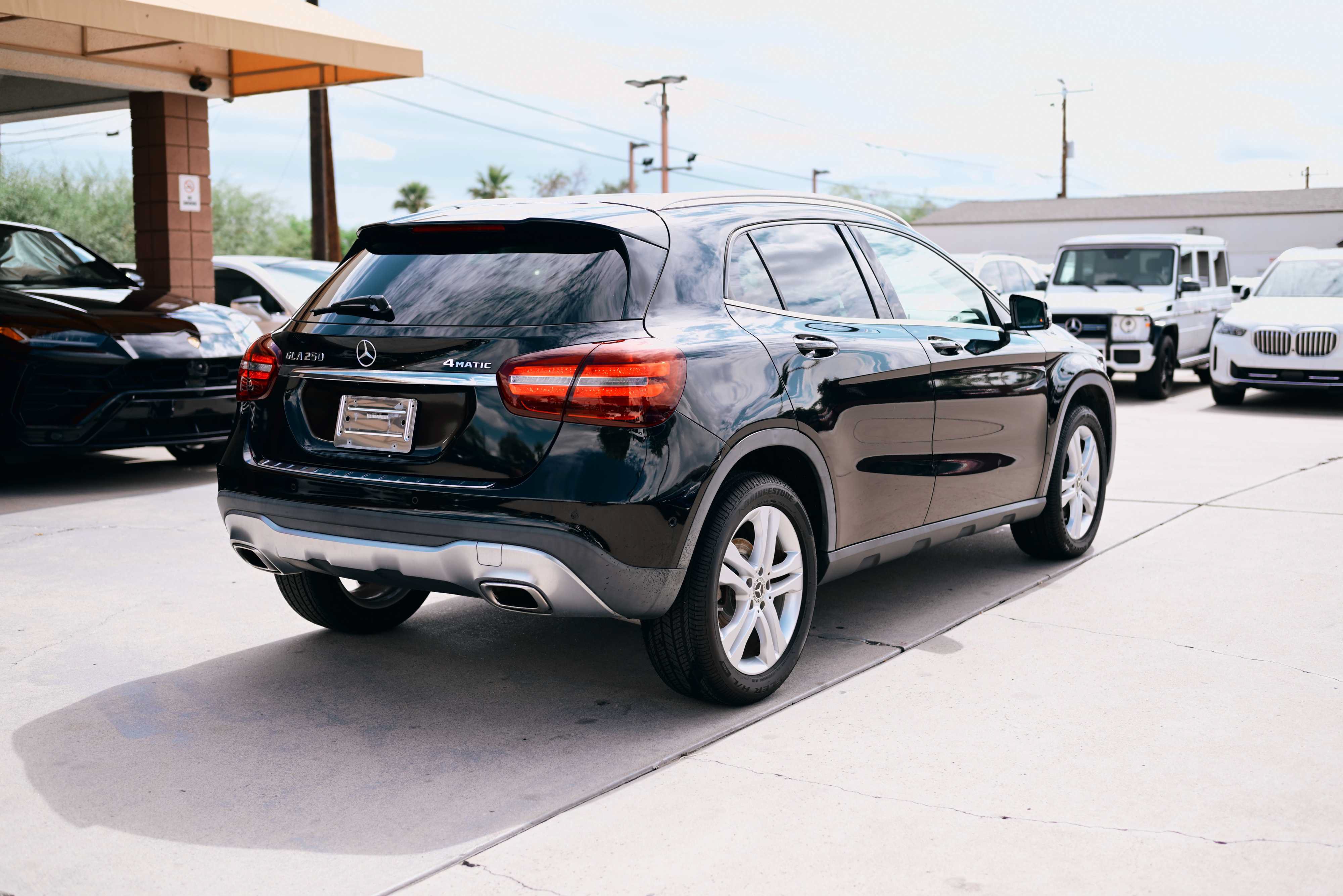 Used 2019 Mercedes-Benz GLA 250 4MATIC image 4