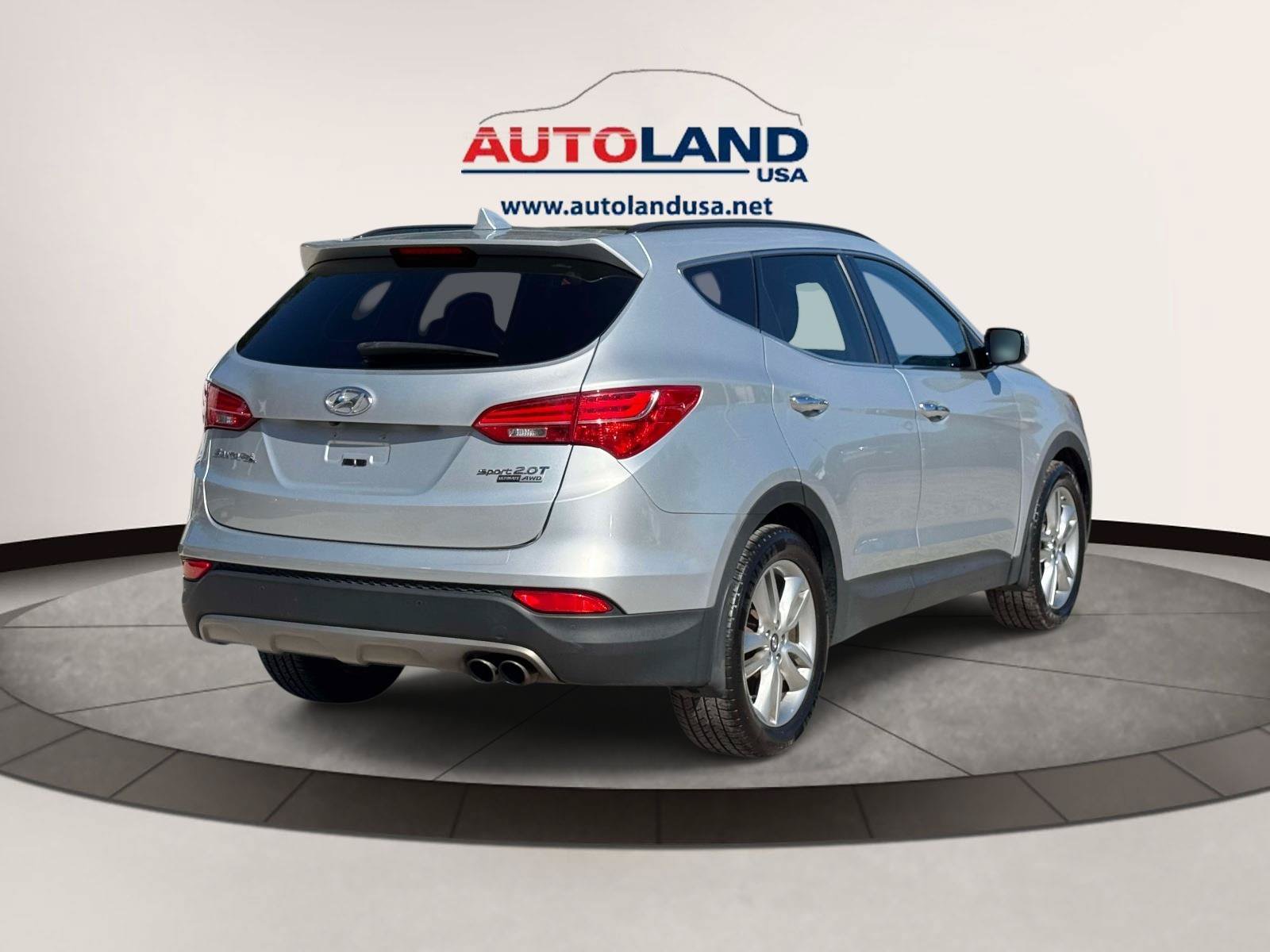 Used 2016 Hyundai Santa Fe Sport 2.0T w/ Option Group 05 AWD/4WD image 4