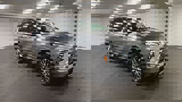 New 2026 Buick Enclave Avenir w/ Super Cruise Package image 2