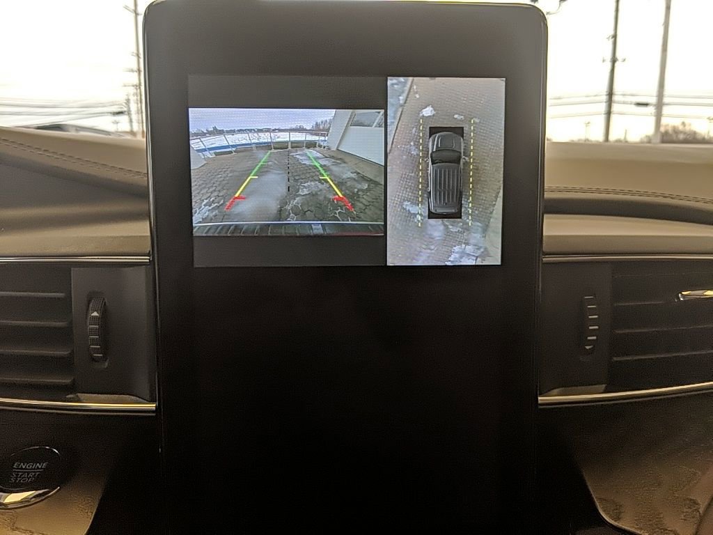 Used 2022 Ford Explorer Platinum w/ Equipment Group 601A image 19