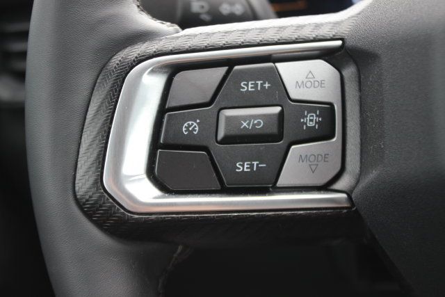 Used 2024 Ford Mustang Coupe RWD image 12