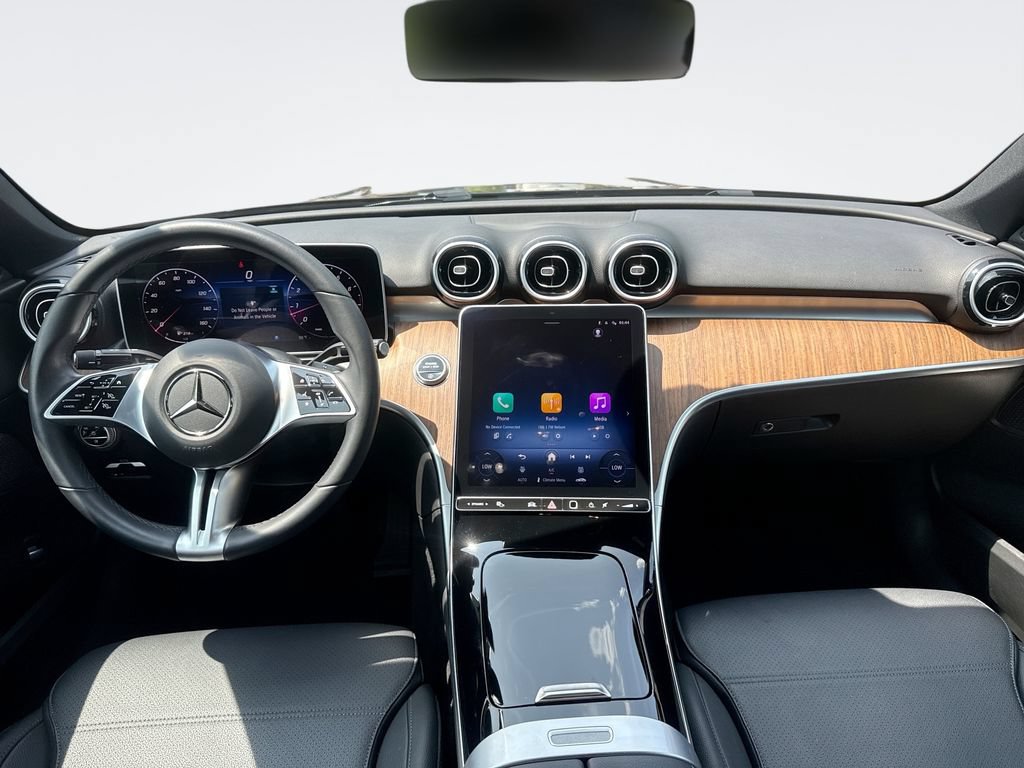 Used 2025 Mercedes-Benz C 300 Sedan image 23