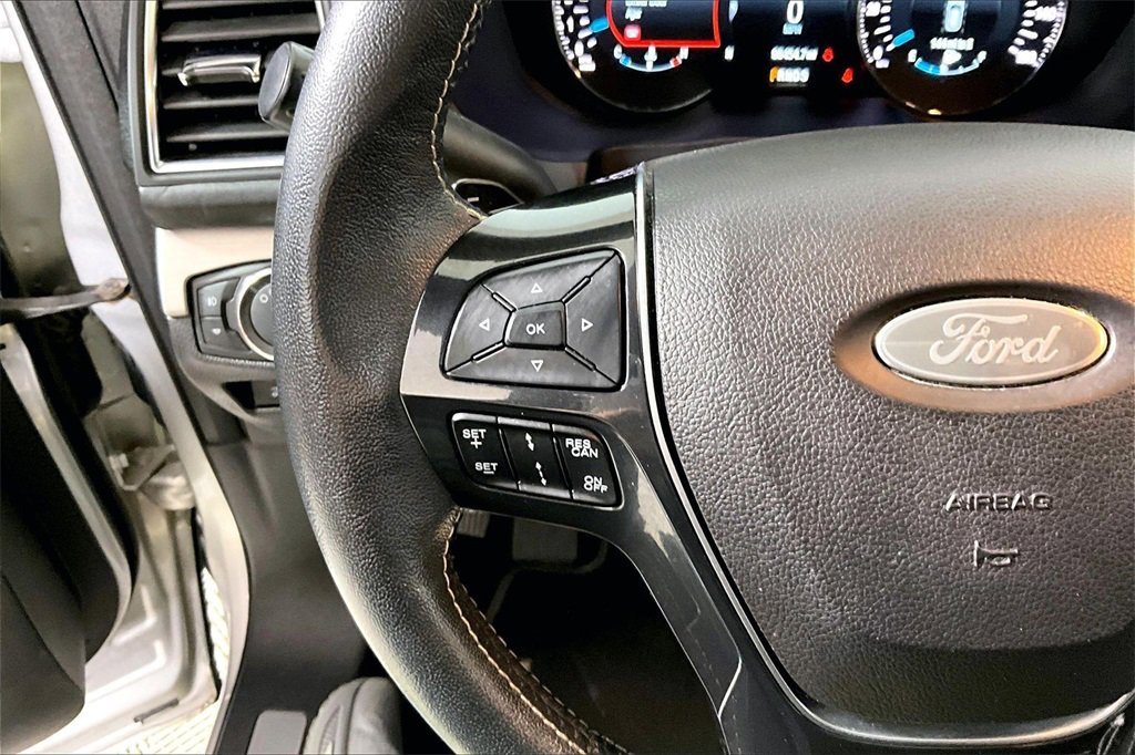 Certified 2017 Ford Explorer Platinum image 14