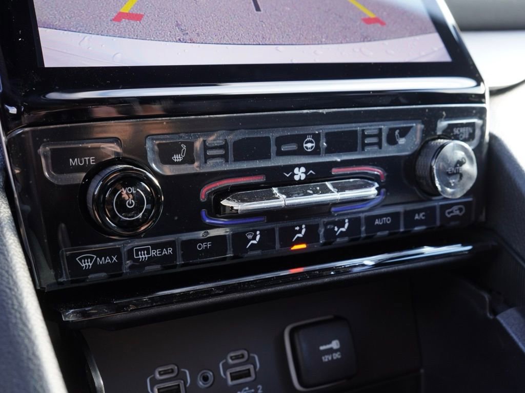 New 2025 Jeep Grand Cherokee L Limited w/ Black Appearance Package image 18