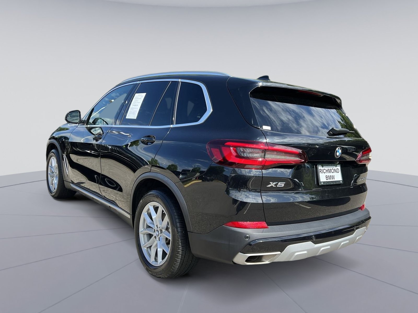 Used 2023 BMW X5 xDrive40i AWD/4WD image 11