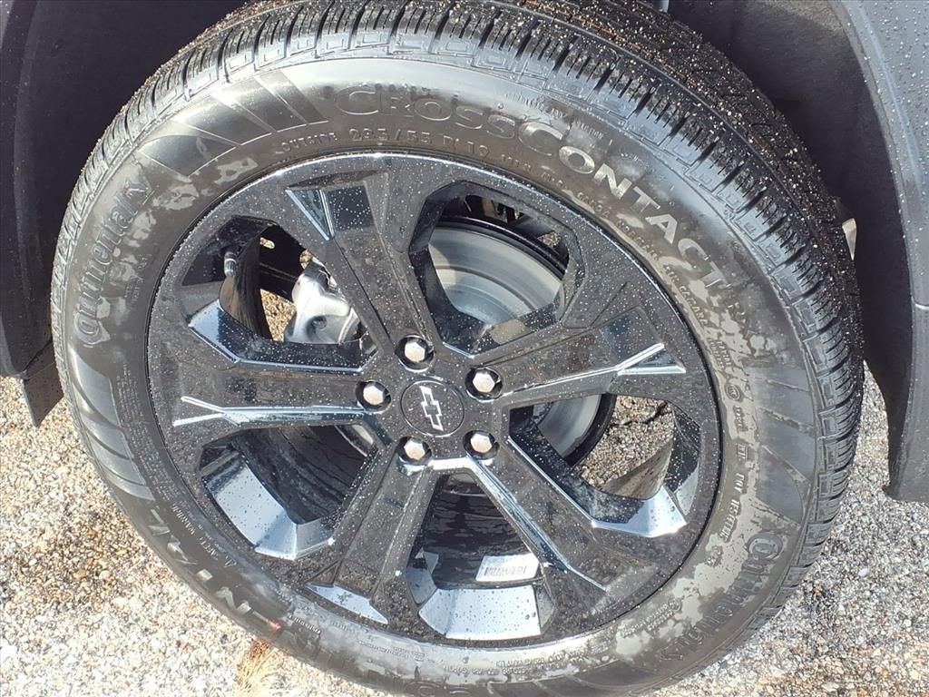 New 2026 Chevrolet Equinox LT w/ Midnight Edition image 7