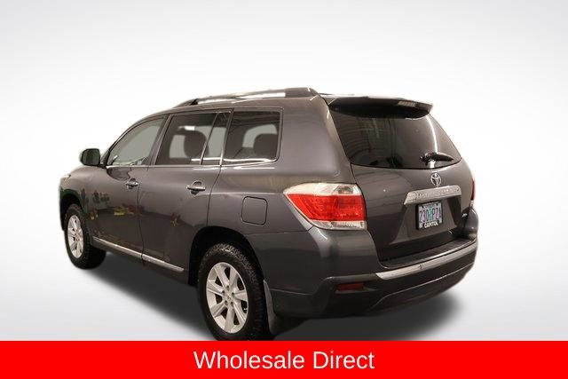 Used 2012 Toyota Highlander 4WD w/ Tech Pkg image 4