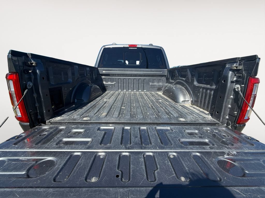 Used 2023 Ford F150 Lariat w/ Equipment Group 502A High AWD/4WD image 5