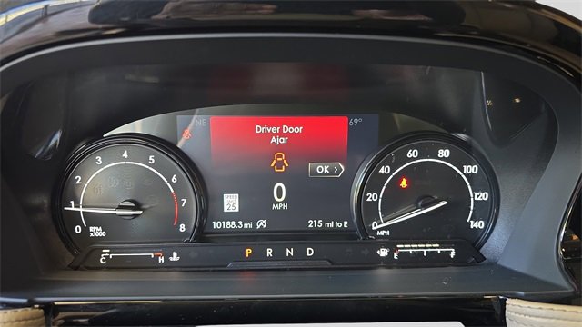 Used 2021 Lincoln Corsair AWD w/ Equipment Group 101A image 10