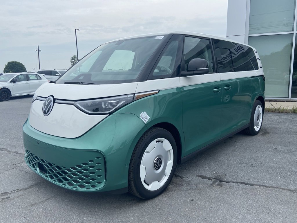 New 2025 Volkswagen ID. Buzz 1st Edition image 3