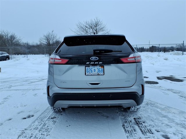 Certified 2023 Ford Edge SEL w/ Convenience Package image 7