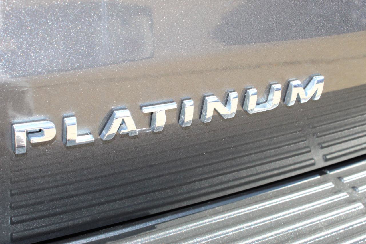 Used 2018 Ford Expedition Platinum image 6
